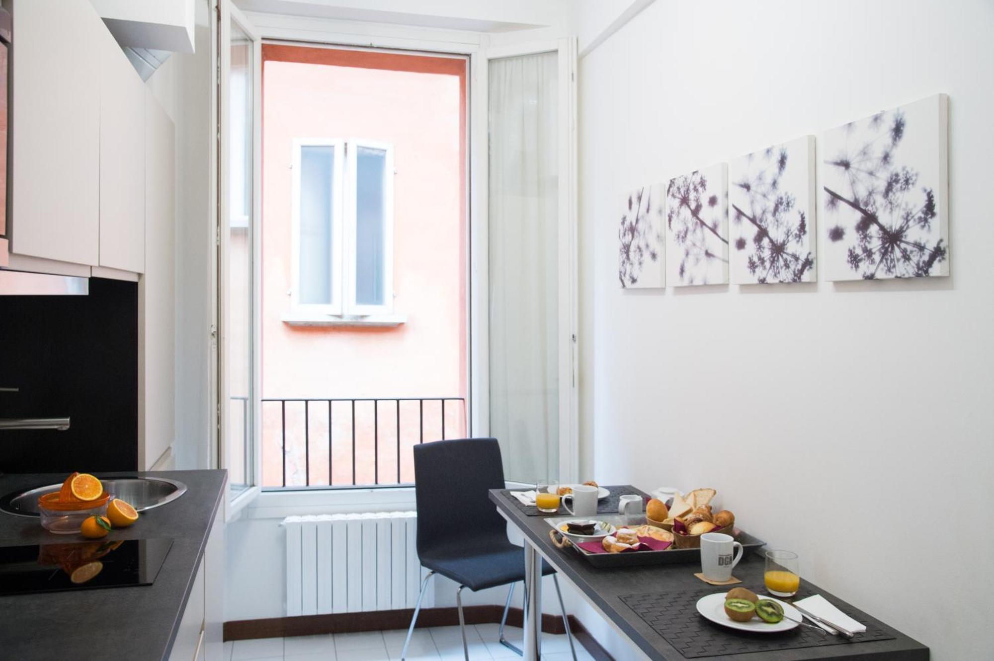 Phi Hotel Bologna Bagian luar foto