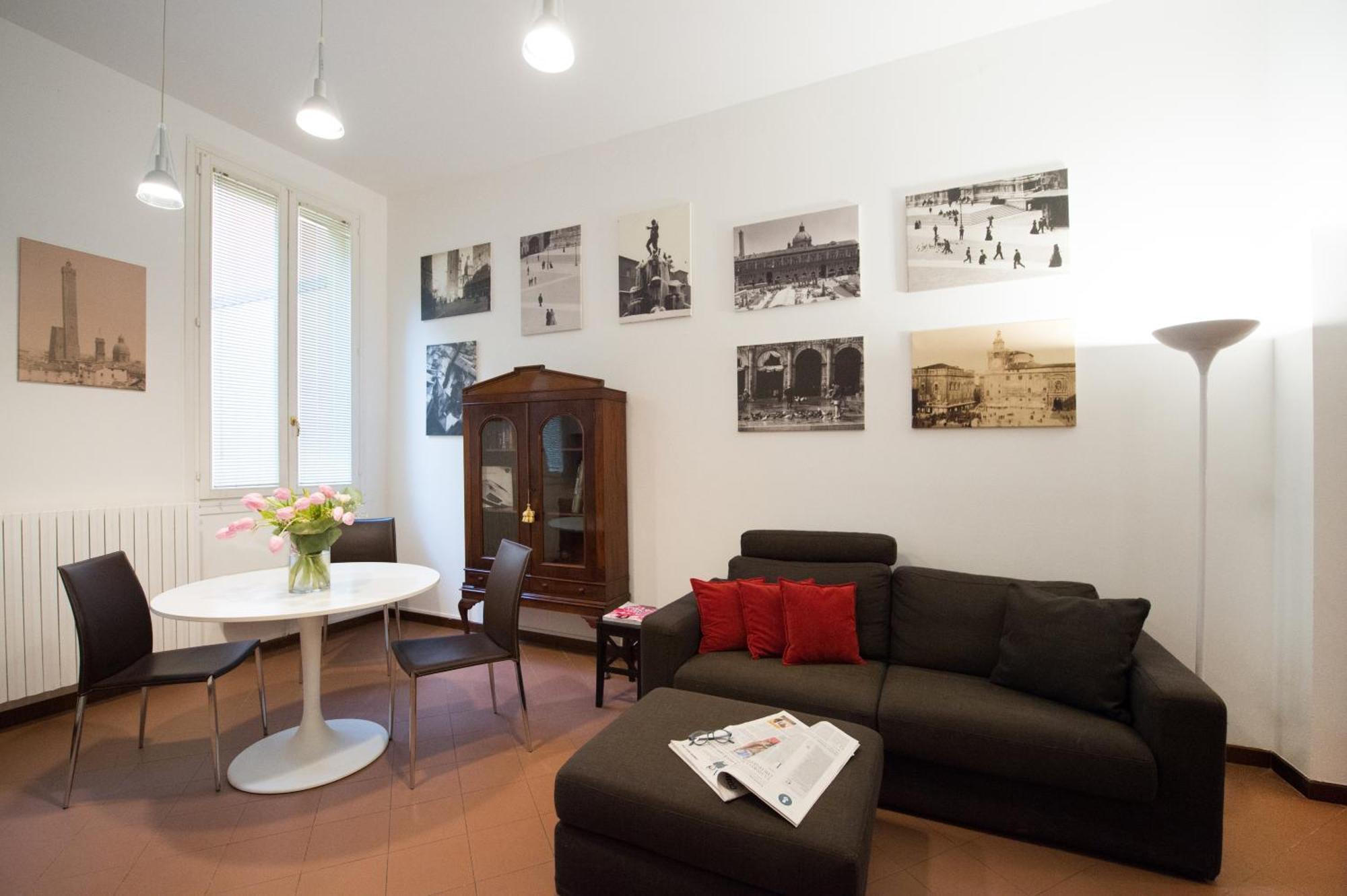 Phi Hotel Bologna Bagian luar foto