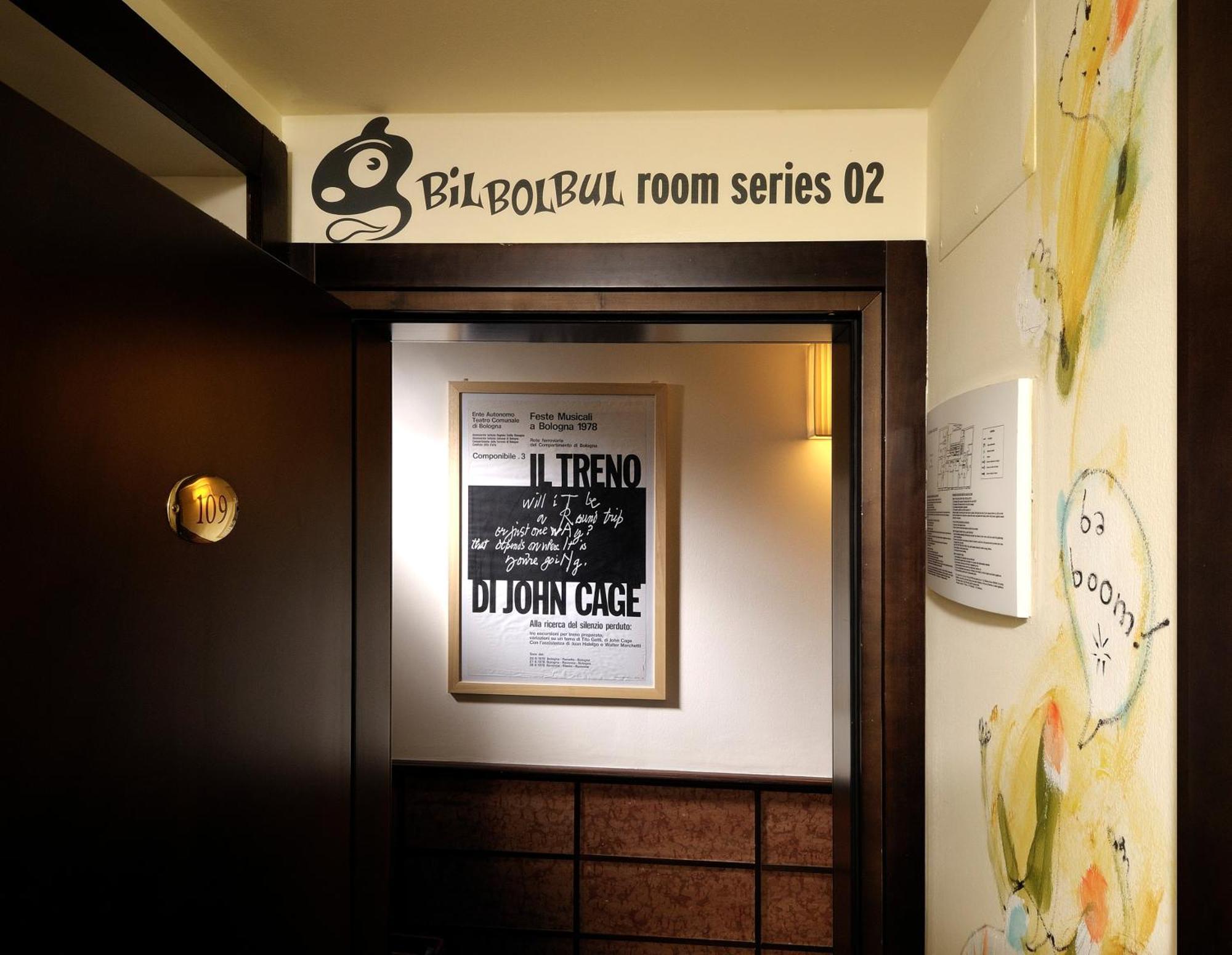 Phi Hotel Bologna Bagian luar foto