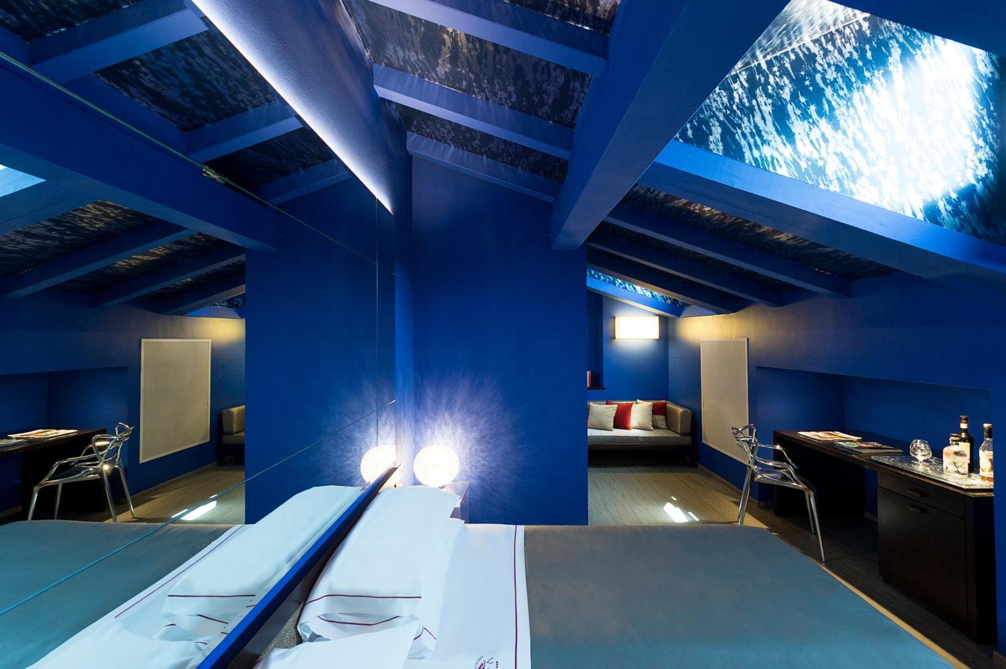 Phi Hotel Bologna Bagian luar foto