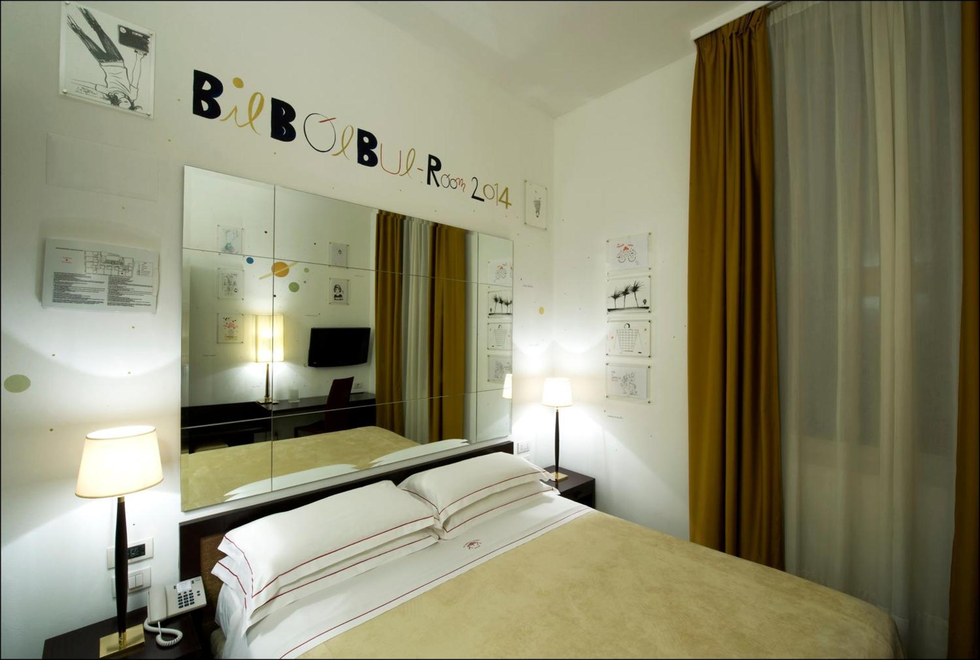 Phi Hotel Bologna Bagian luar foto